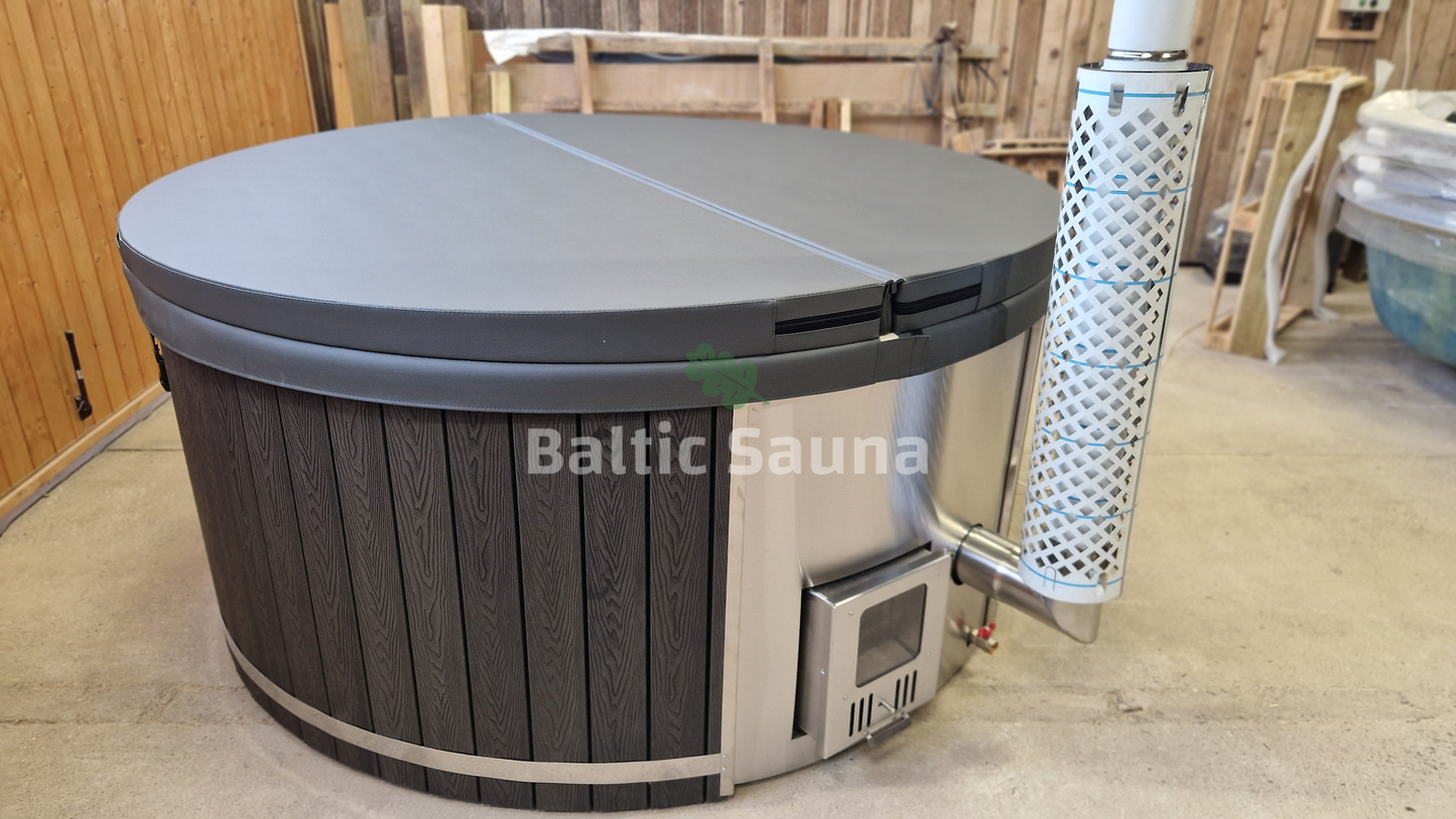 Hot Tub - Integrated heater