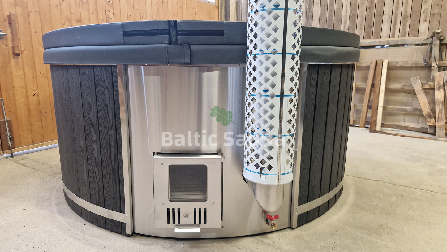 Hot Tub - Integrated heater